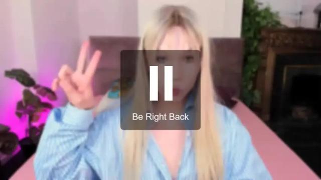 Image 10 of roshel_ Stream on Chaturbate on 21 months ago