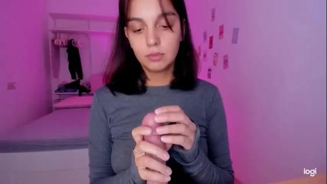 Image 7 of roshelle_xxx Stream on Chaturbate on 4 months ago