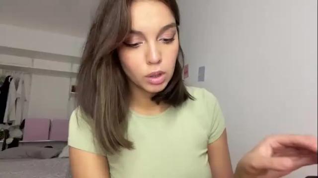 Image 11 of roshelle_xxx Stream on Chaturbate on 4 months ago