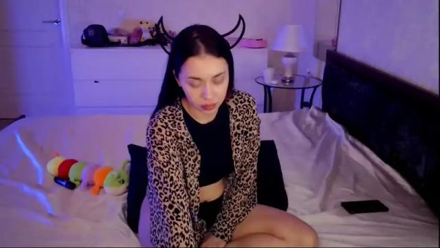 Thumbnail 2, rosie_dixon's Stream at Chaturbate, 22 months ago