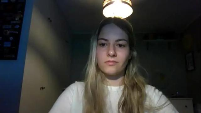 Image 12 of rosie_june Stream on Chaturbate on 1 month ago