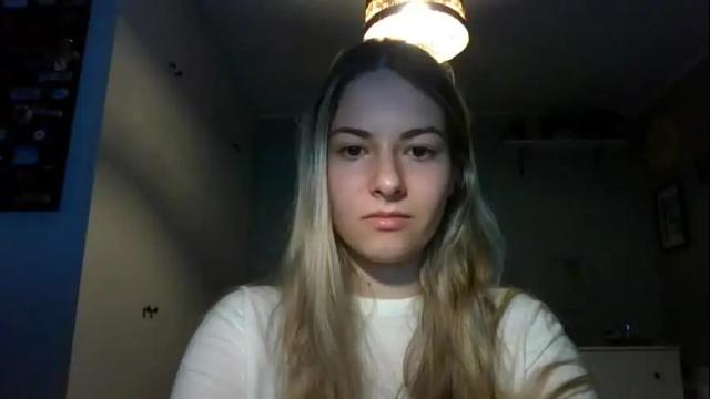 Image 3 of rosie_june Stream on Chaturbate on 1 month ago