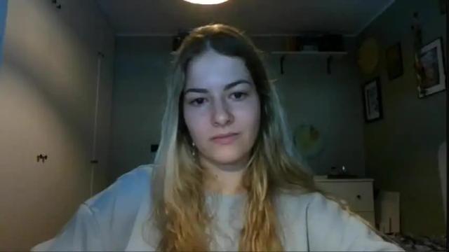Image 7 of rosie_june Stream on Chaturbate on 4 days ago