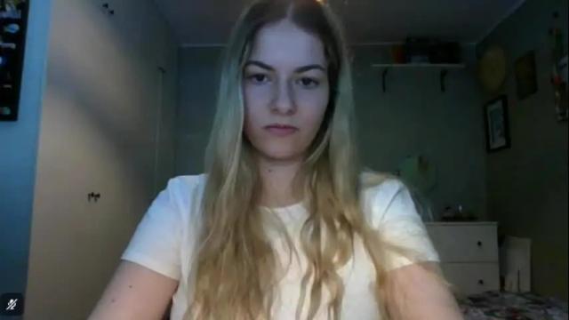 Image 11 of rosie_june Stream on Chaturbate on 3 days ago