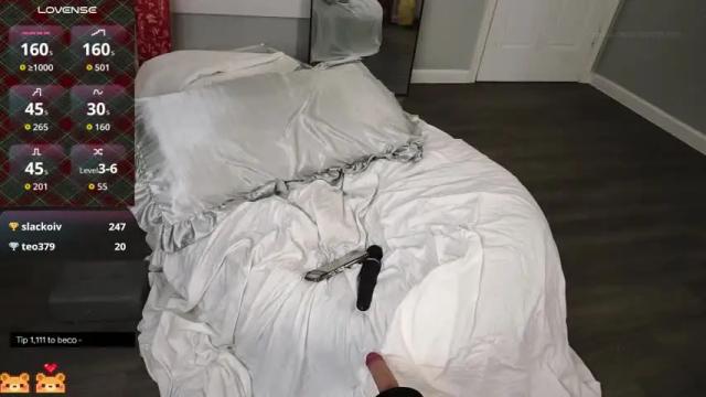 Image 10 of rosiebones Stream on Chaturbate on 1 month ago