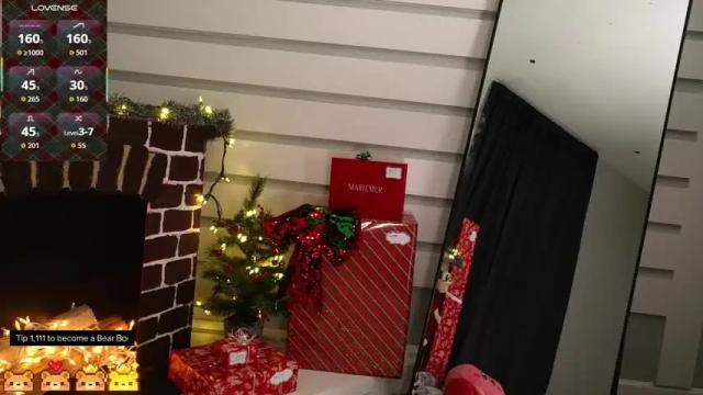 Image 4 of rosiebones Stream on Chaturbate on 1 month ago