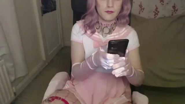 Image 8 of rosieplay Stream on Chaturbate on 18 months ago