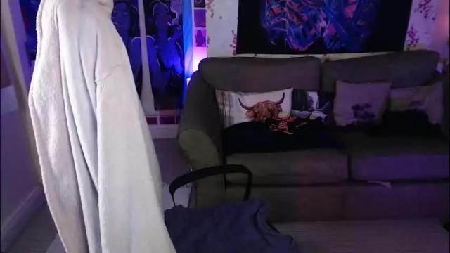 Image 8 of rosieplay Stream on Chaturbate on 1 month ago
