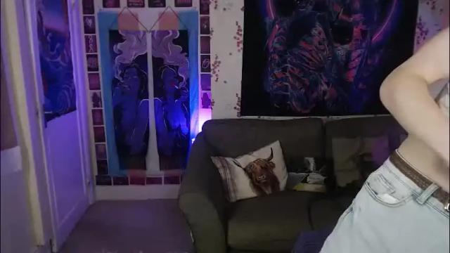 Image 12 of rosieplay Stream on Chaturbate on 1 month ago