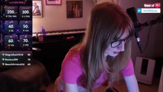 Image 2 of rosiethespooky Stream on Chaturbate on 26 days ago