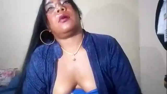 Image 12 of rosmerynava Stream on Chaturbate on 23 days ago