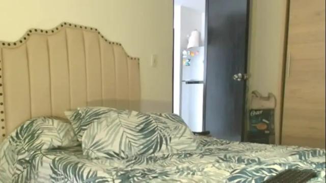 Image 3 of ross_bakerhot Stream on Chaturbate on 3 months ago