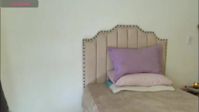 Image 10 of ross_bakerhot Stream on Chaturbate on 29 days ago