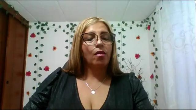 Thumbnail 3, rossanalionheart's Stream at Chaturbate, 1 month ago