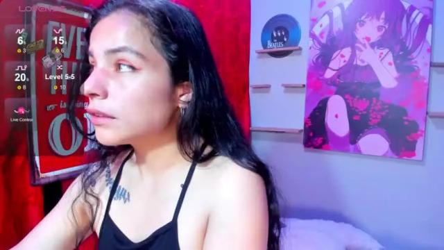 Image 11 of rosse_25 Stream on Chaturbate on 12 months ago
