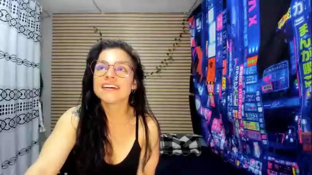Image 11 of rosse_25 Stream on Chaturbate on 1 month ago