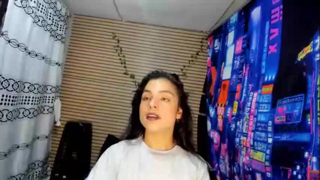 Image 7 of rosse_25 Stream on Chaturbate on 1 month ago