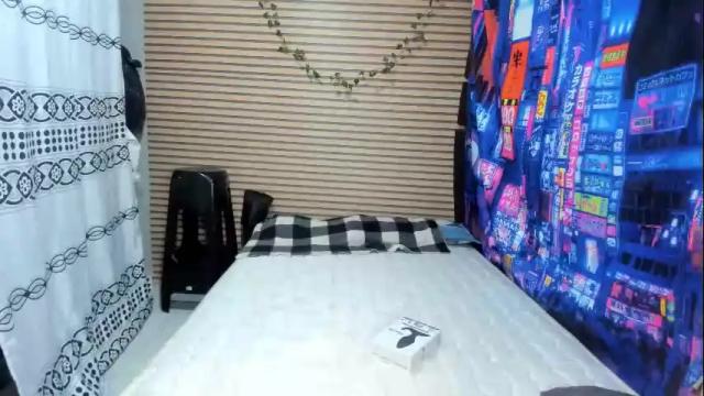 Image 7 of rosse_25 Stream on Chaturbate on 28 days ago