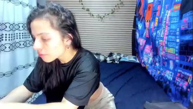 Image 11 of rosse_25 Stream on Chaturbate on 9 days ago