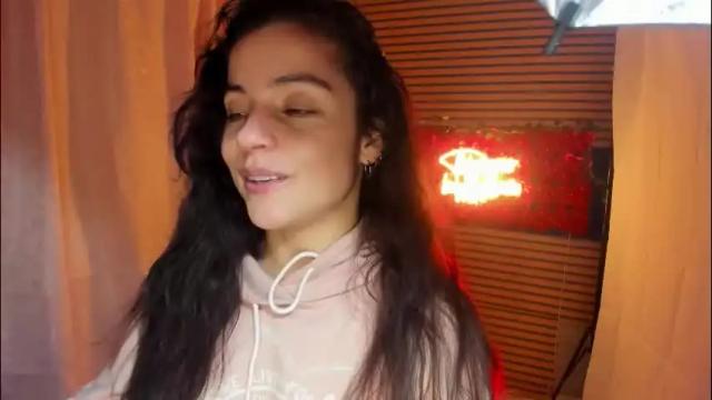 Thumbnail 1, rosse_25's Stream at Chaturbate, 1 month ago