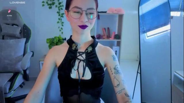 Thumbnail 1, rosse_98_'s Stream at Chaturbate, 3 months ago