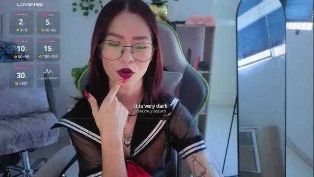 Image 2 of rosse_98_ Stream on Chaturbate on 3 months ago