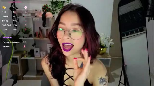 Image 2 of rosse_98_ Stream on Chaturbate on 2 months ago
