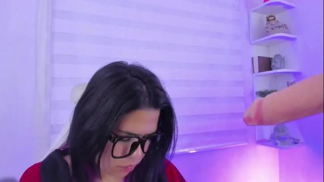 Thumbnail 1, rosse_amyy's Stream at Chaturbate, 1 month ago