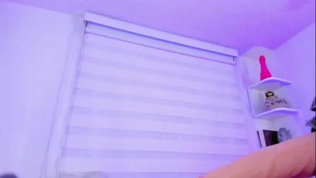 Thumbnail 3, rosse_amyy's Stream at Chaturbate, 1 month ago