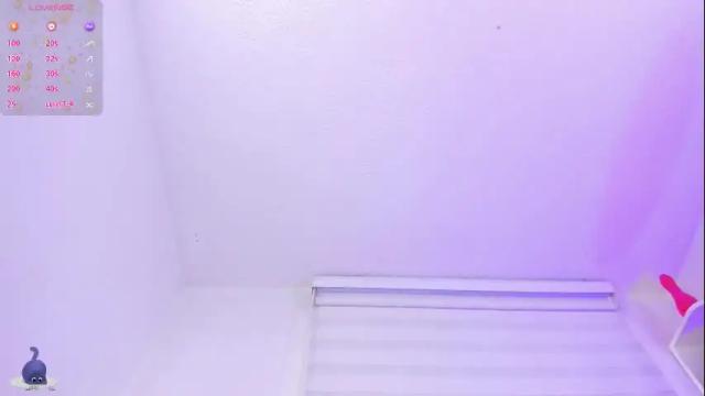 Image 10 of rosse_amyy Stream on Chaturbate on 1 month ago
