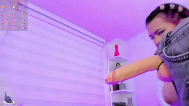 Thumbnail 1, rosse_amyy's Stream at Chaturbate, 1 month ago