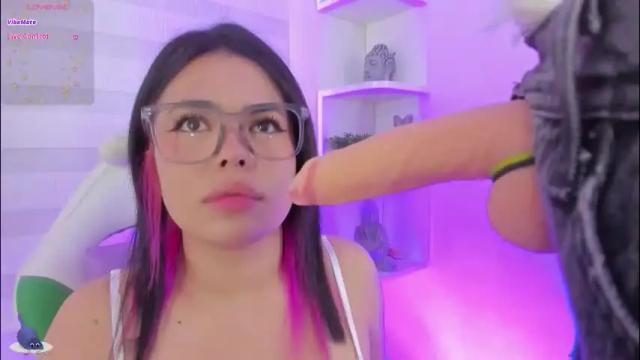 Image 6 of rosse_amyy Stream on Chaturbate on 1 month ago