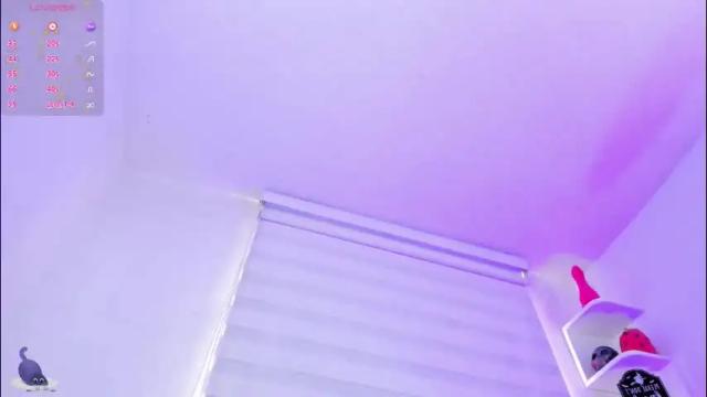 Image 7 of rosse_amyy Stream on Chaturbate on 27 days ago