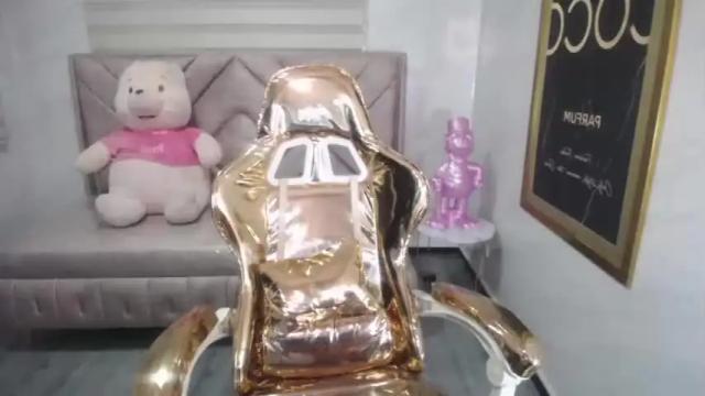 Image 4 of rosse_jeane_v Stream on Chaturbate on 13 months ago