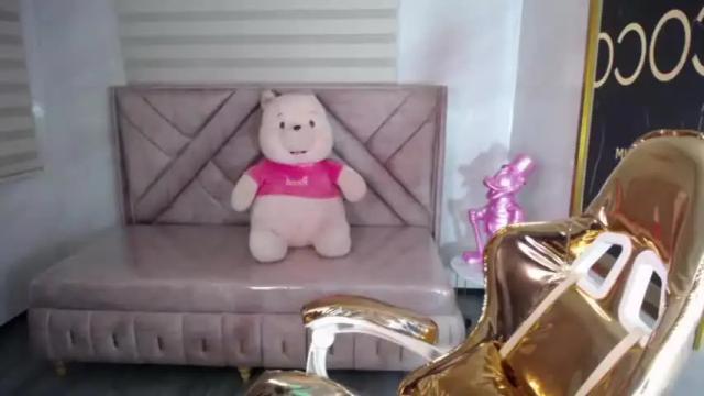 Image 8 of rosse_jeane_v Stream on Chaturbate on 12 months ago