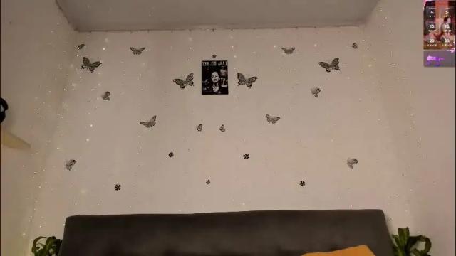 Image 8 of rosse_merry Stream on Chaturbate on 1 month ago