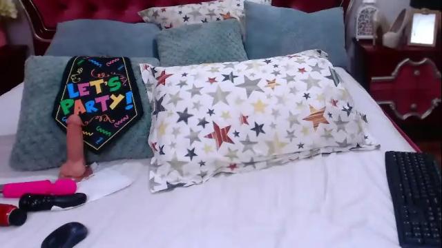 Image 8 of rossecougar_x Stream on Chaturbate on 15 days ago