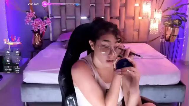 Image 3 of rossiegames Stream on Chaturbate on 18 days ago
