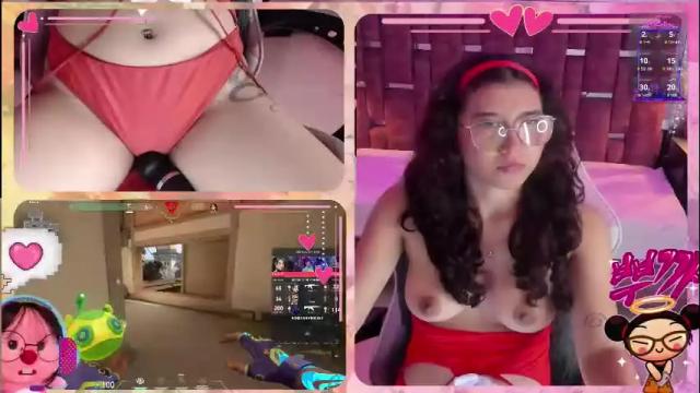 Image 7 of rossiegames Stream on Chaturbate on 9 days ago