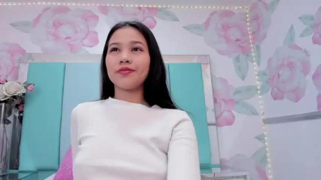 Image 4 of rossyevanss Stream on Chaturbate on 24 months ago