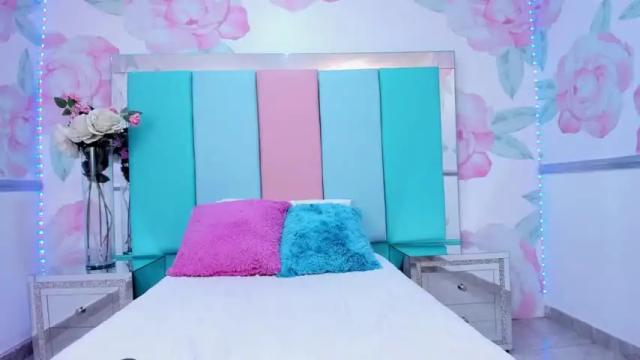 Image 8 of rossyevanss Stream on Chaturbate on 23 months ago