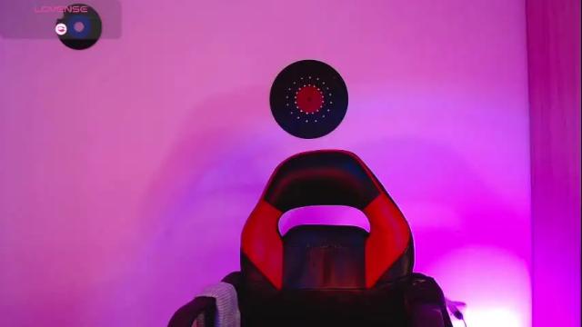 Image 10 of rot_wallace Stream on Chaturbate on 29 days ago