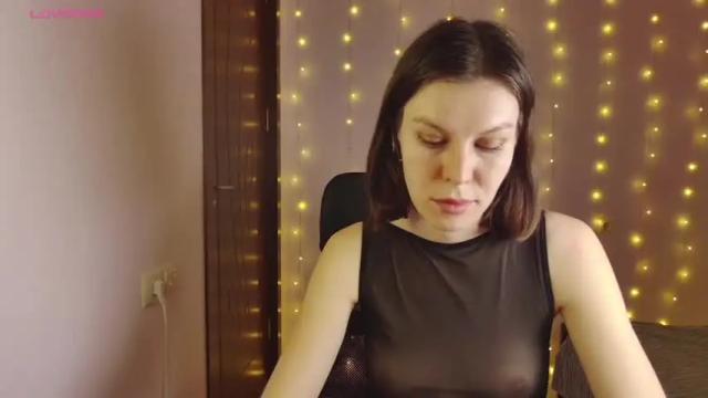 Image 11 of roter_rita Stream on Chaturbate on 15 months ago