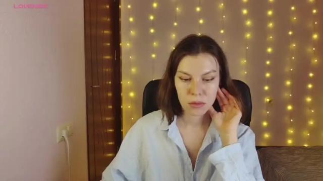 Image 12 of roter_rita Stream on Chaturbate on 15 months ago