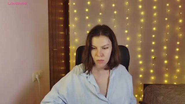 Image 2 of roter_rita Stream on Chaturbate on 15 months ago