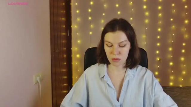 Image 7 of roter_rita Stream on Chaturbate on 15 months ago