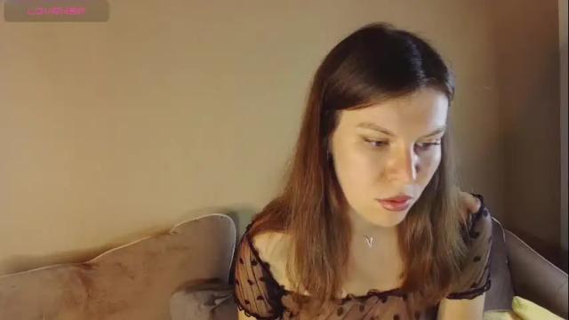 Image 3 of roter_rita Stream on Chaturbate on 3 months ago