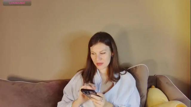 Image 6 of roter_rita Stream on Chaturbate on 3 months ago