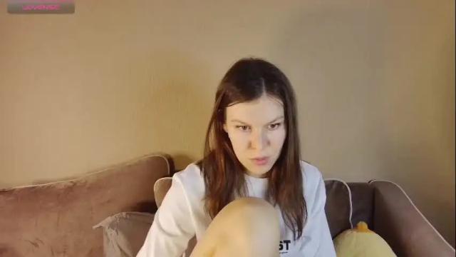 Image 12 of roter_rita Stream on Chaturbate on 2 months ago