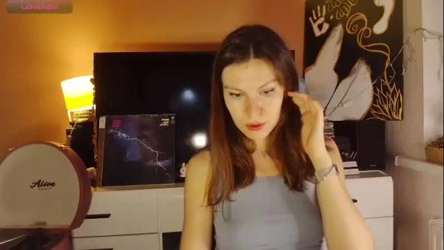 Image 2 of roter_rita Stream on Chaturbate on 1 month ago